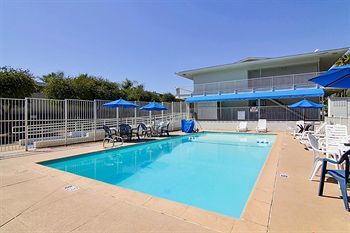 Motel 6 Santa Barbara-state