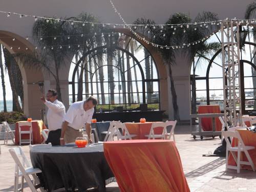 Hotel The Fess Parker - A Doubletree By Hilton Resort