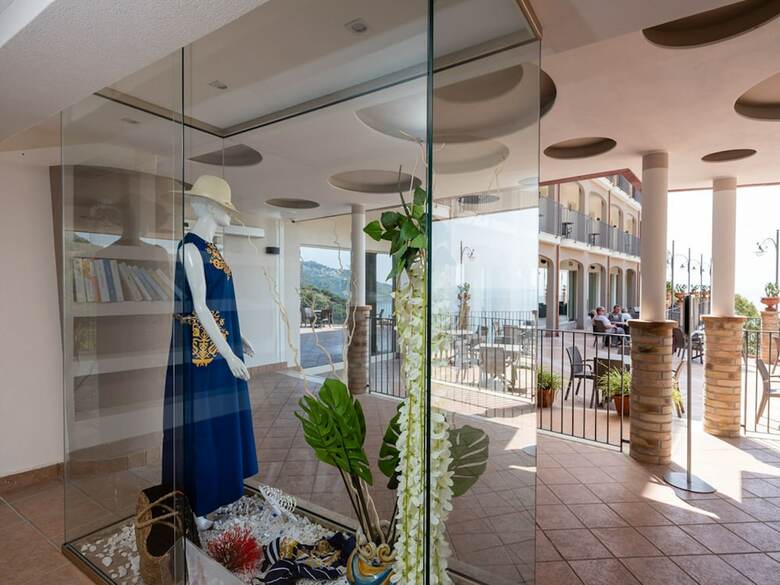 Hotel Antares