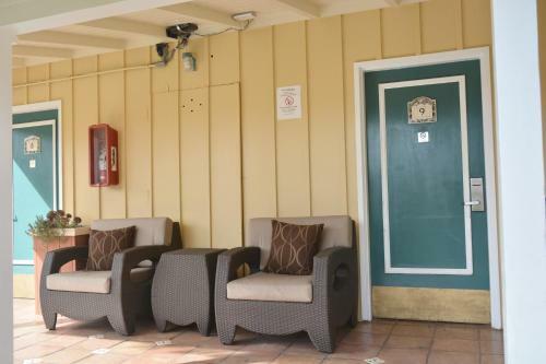Motel Oasis Inn And Suites