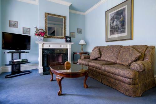 Hotel Nob Hill Inn