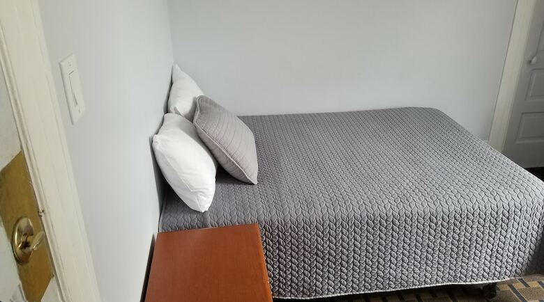 Albergue Perramont Hotel