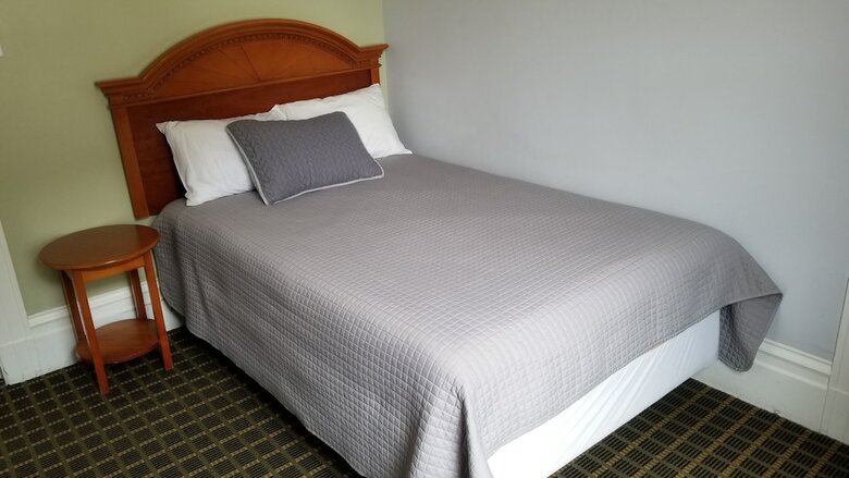 Albergue Perramont Hotel