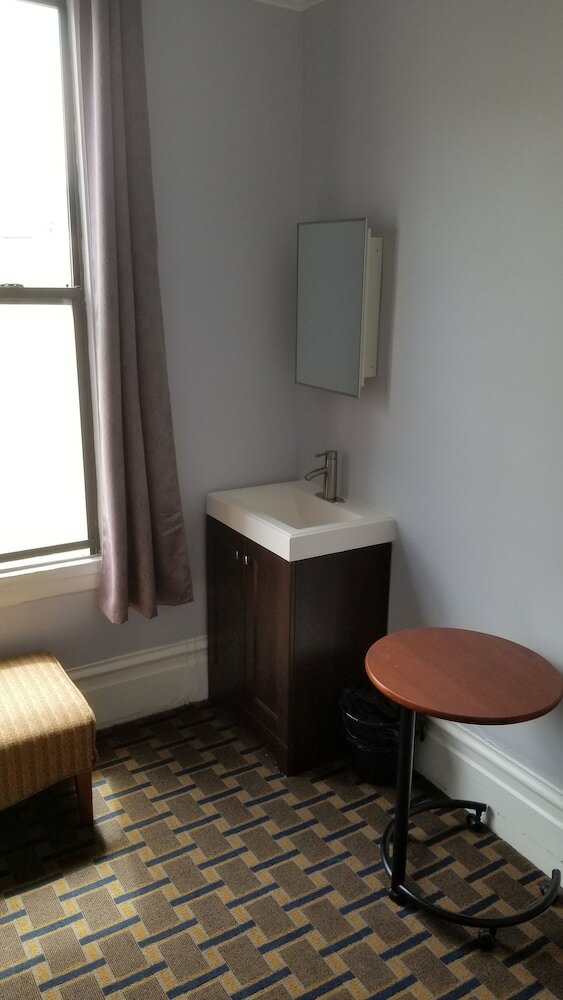 Albergue Perramont Hotel