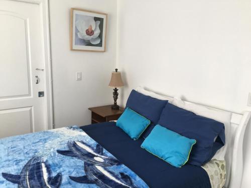 Hostal White House Bed And Breakfast