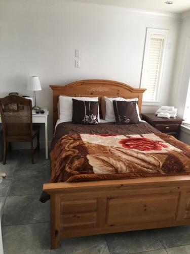 Hostal White House Bed And Breakfast