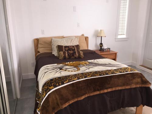 Hostal White House Bed And Breakfast