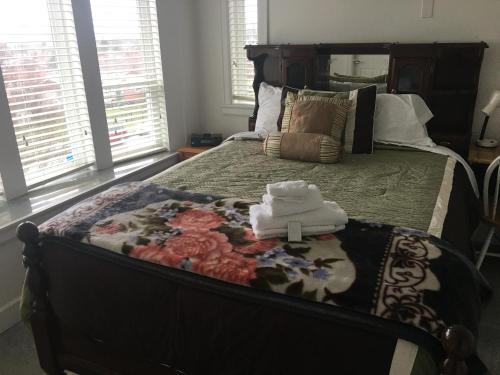 Hostal White House Bed And Breakfast