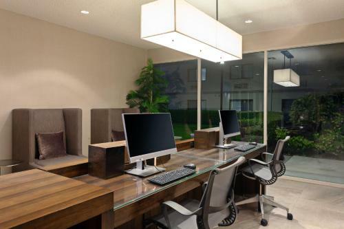 Hotel Crowne Plaza Silicon Valley North - Union City