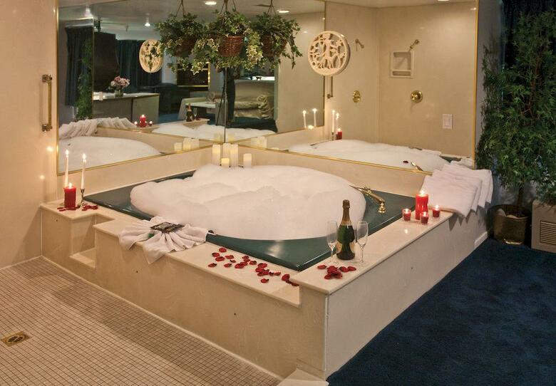 Postmarc Hotel And Spa Suites