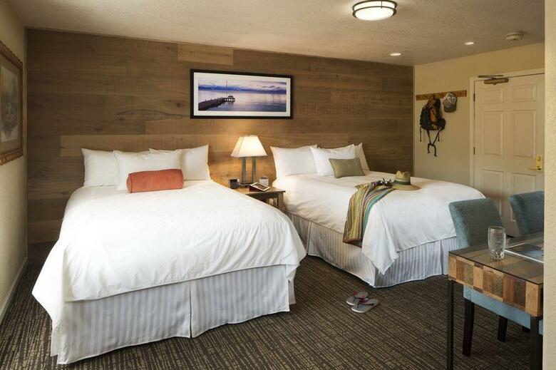 Postmarc Hotel And Spa Suites