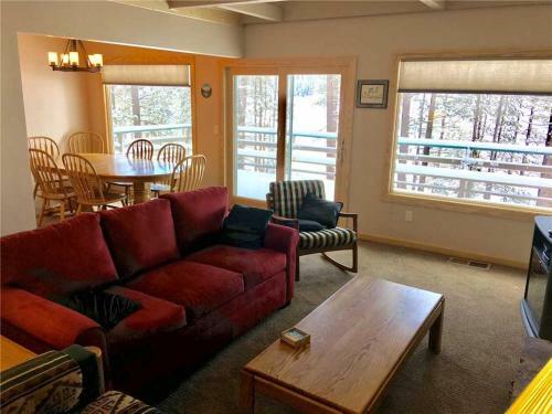 Lindberg Chalet