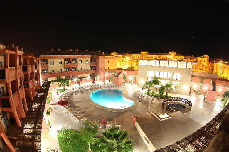 Apartamentos Leo Punta Umbr�a