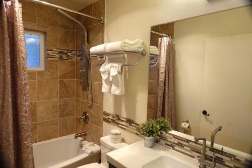 Hotel Alpenrose Inn