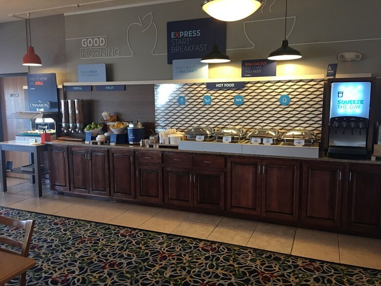 Holiday Inn Express Hotel & Suites Alamosa