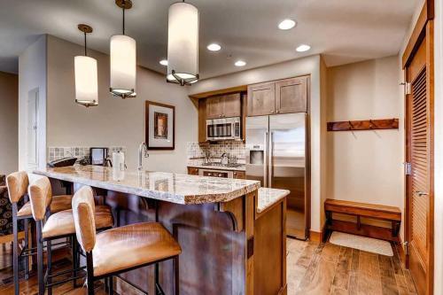 Apartamento One Ski Hill Place 8312 - Ski In / Ski Out