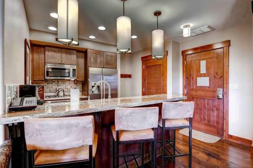 Apartamento One Ski Hill Place 8312 - Ski In / Ski Out