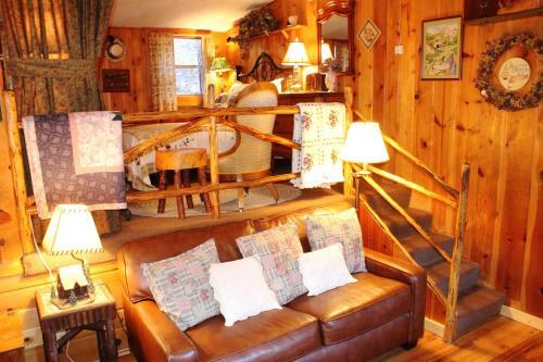 Hotel Pine Haven Resort