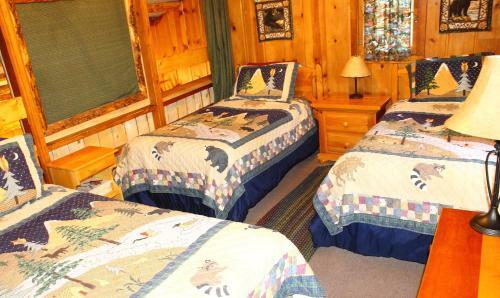 Hotel Pine Haven Resort