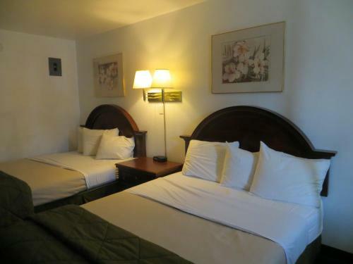 Silver Saddle Motel