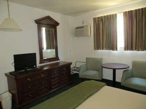 Silver Saddle Motel