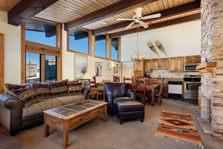 Aparthotel Aspenwood, A Destination Residence