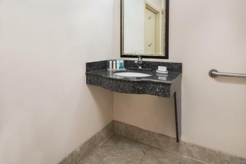 Hotel Hampton Inn And Suites Hartford/farmington