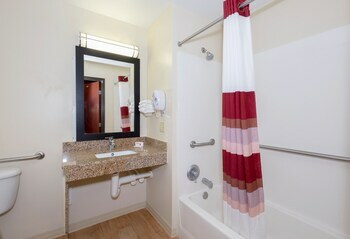 Hotel Red Roof Inn & Suites Dover
