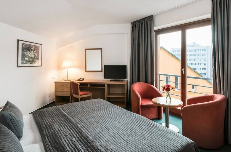 Hotel Troja