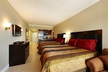 Hotel Shephard's Beach Resort