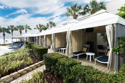 Hotel Clearwater Beach Marriott Suites On Sand Key