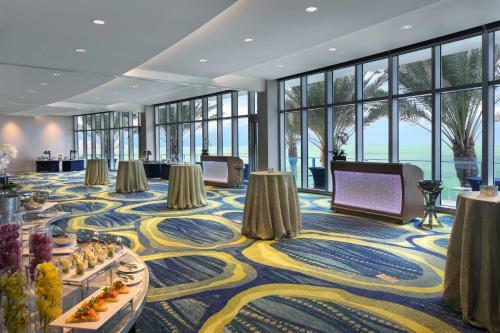 Hotel Opal Sands
