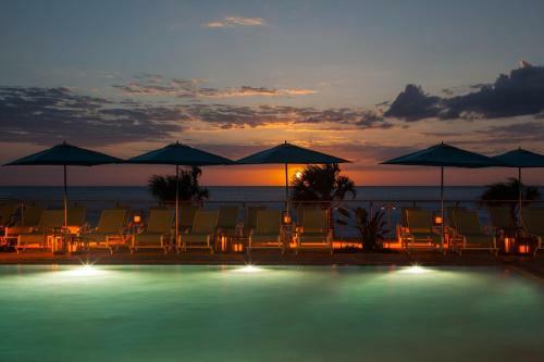 Hotel Opal Sands