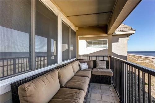 Coral Sands 301