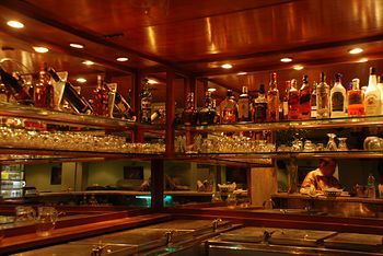 Shanti Palace Hotel