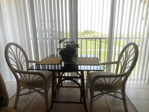 Ocean Village Capstan 423