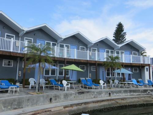 Hotel Dolphin Inn