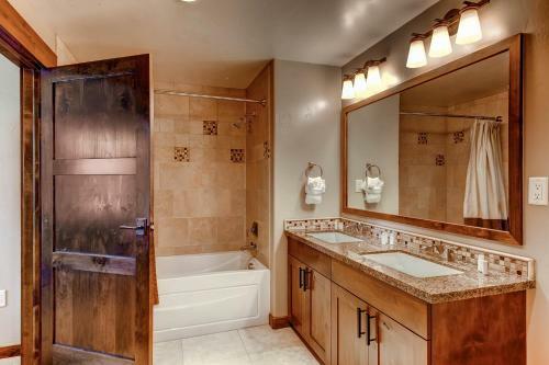 Trailhead Lodge By Wyndham Vacation Rentals