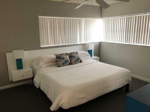 Hotel Cheston House - A Gay Resort