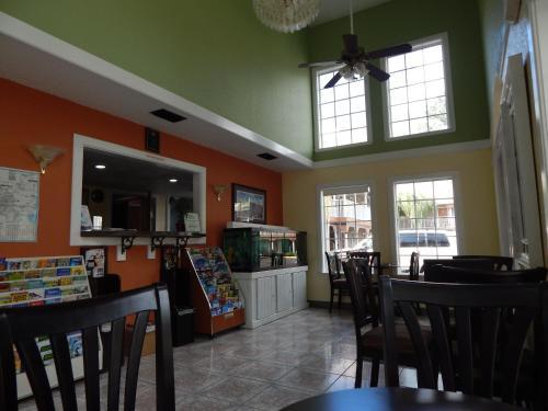 Hotel Howard Johnson Express Gainesville