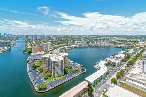 Apartamento Beachwalk Resort By Sunnyside Retreats