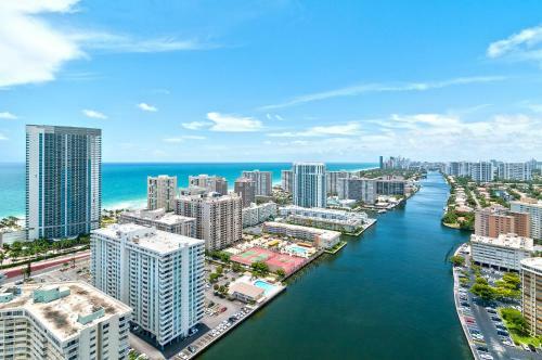 Apartamento Beachwalk Resort By Sunnyside Retreats