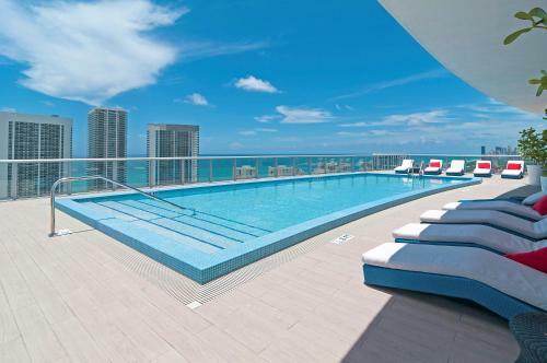 Apartamento Beachwalk Resort By Sunnyside Retreats