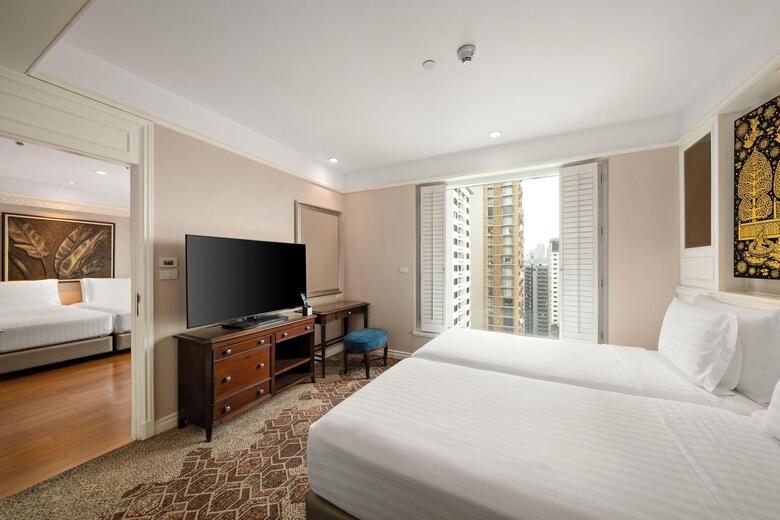 Hotel Grande Centre Point