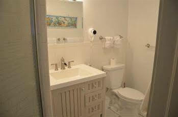 Apartamentos Papa's Hideaway