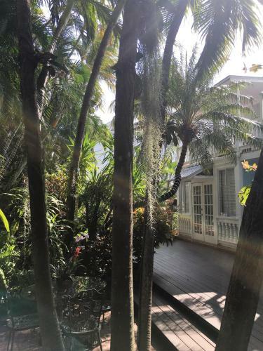 Posada Douglas House