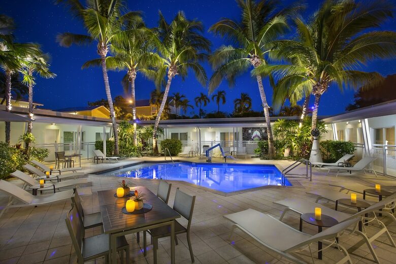 Posada Orchid Key Inn
