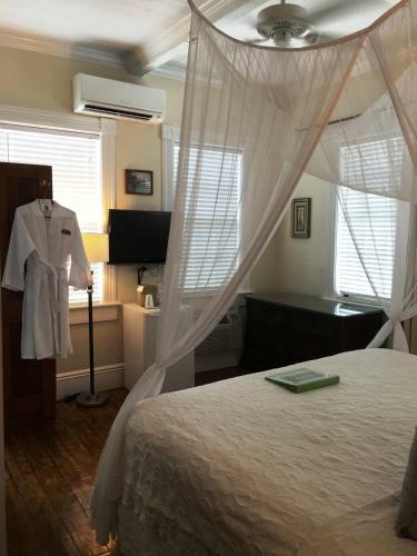Avalon Bed And Breakfast
