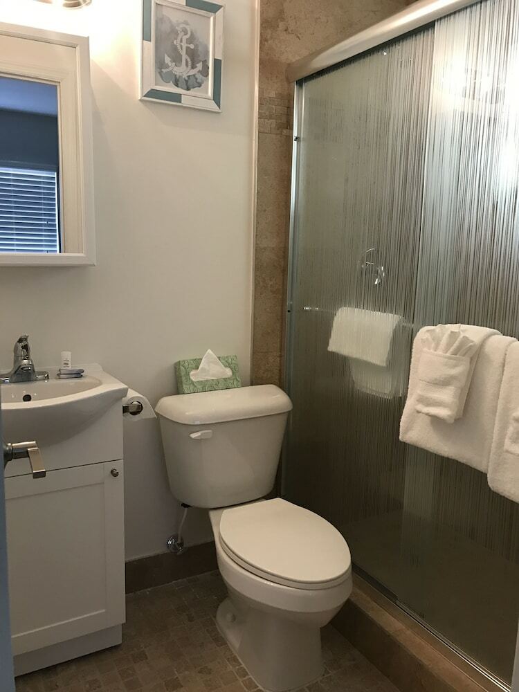 Hotel Coral Key Inn
