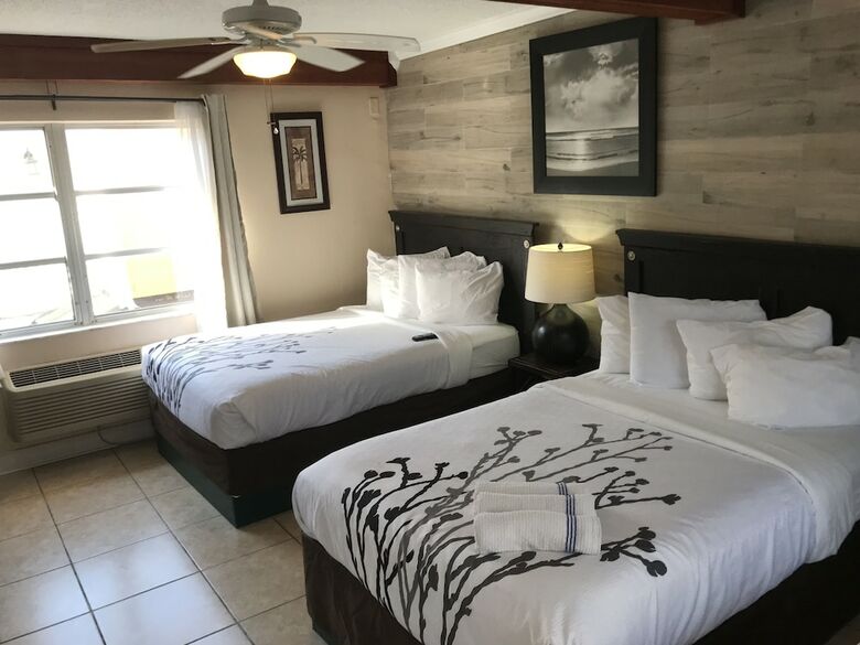Apartamento Schooner Hotel